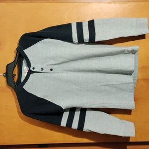 ✨Abercrombie & Fitch men's size xs long sleeve shirt